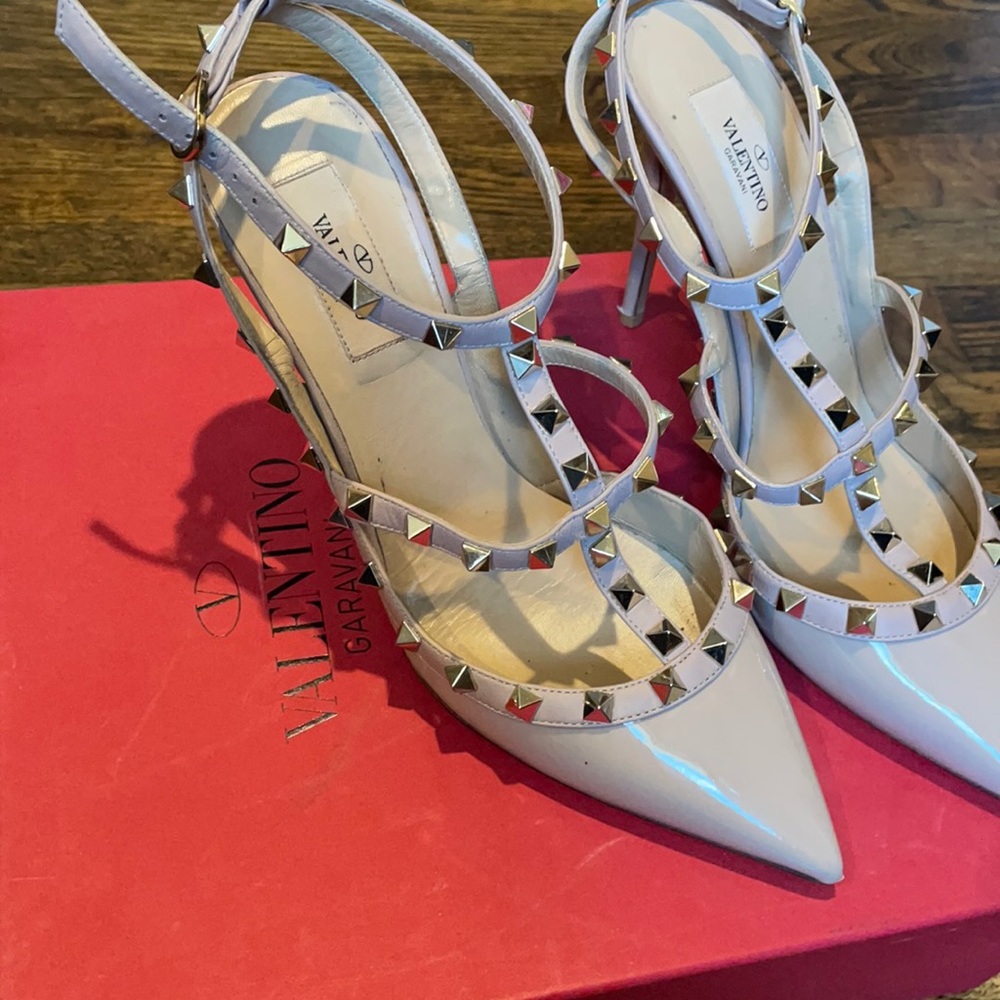 VALENTINO HEEL